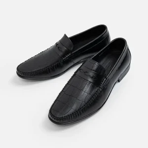 Giày loafer nam vân trang trí